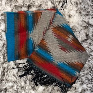 Etc! By Rue21 Southwestern/Aztec Blanket Scarf